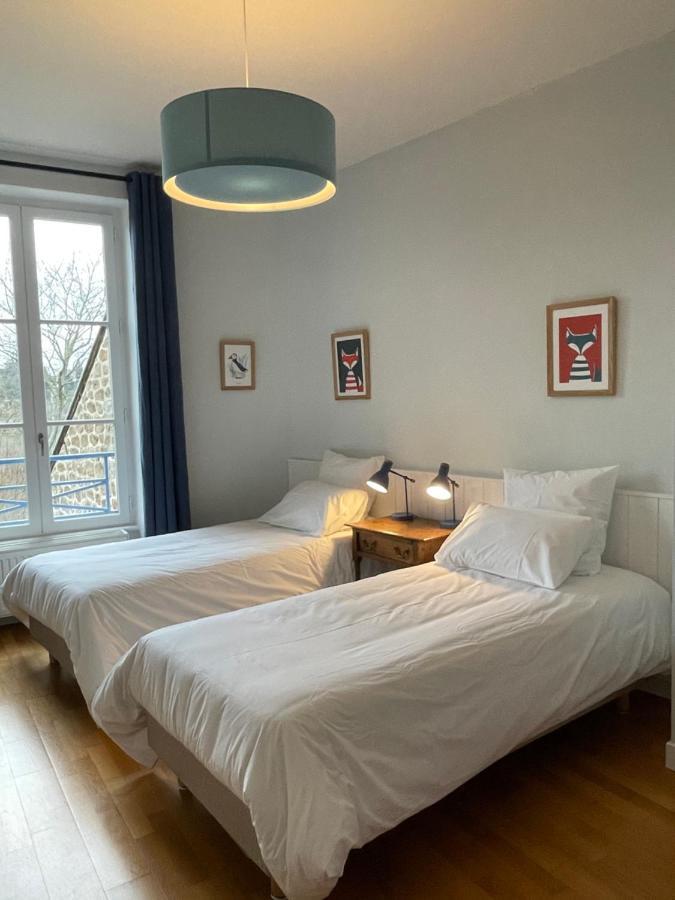 Bel Appartement, Bien Equipe Et Confortable Dans Le Centre Historique Фужер Экстерьер фото
