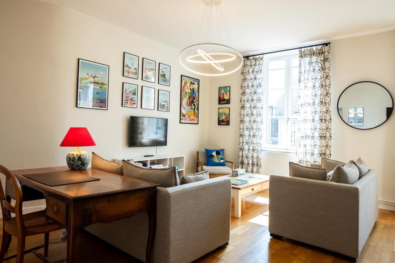 Bel Appartement, Bien Equipe Et Confortable Dans Le Centre Historique Фужер Экстерьер фото